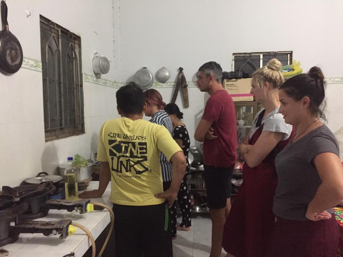 Bentrestay Giong Tu Dien المظهر الخارجي الصورة